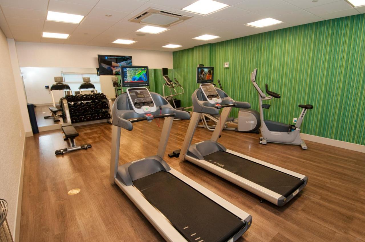 Holiday Inn Express & Suites Johnstown By Ihg Экстерьер фото